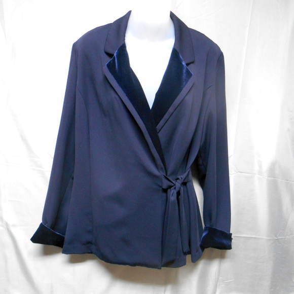 Dress Barn Jackets & Blazers - Dress Barn dark blue w/blue velour trim blazer 12